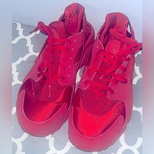 Women’s Red Huarache